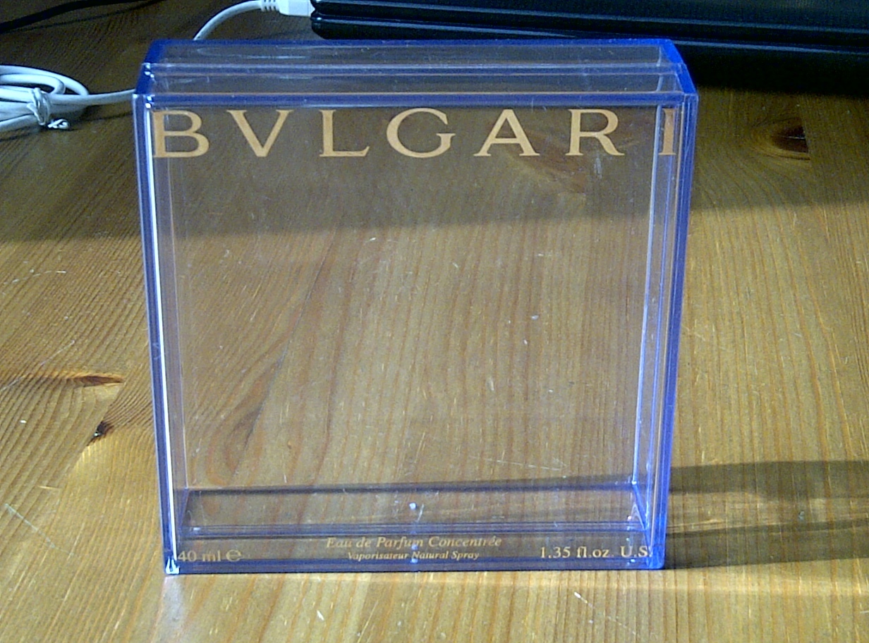 BULGARIAN PLASTIC BOX PERFUME PERFUME BOX MERCHANDISING BOX