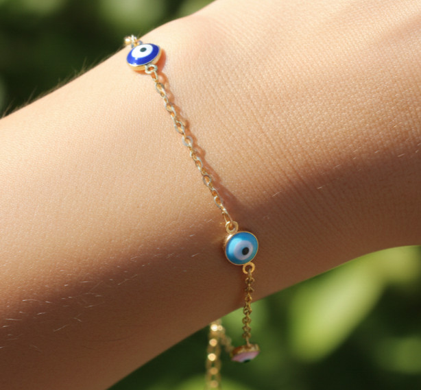 Elegant Gold Color Evil Eye Charm Bracelet 18K Gold Plated Designer Bracelet