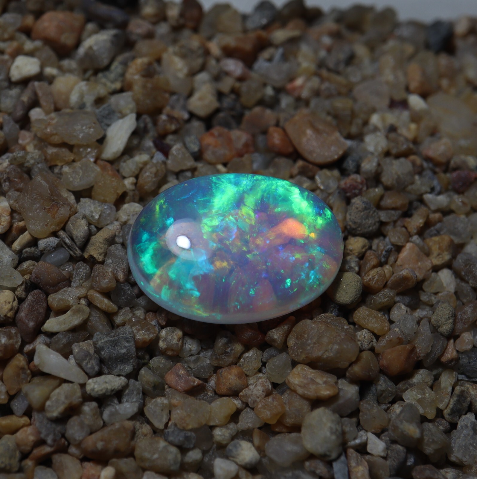 12.1 Ct 21.3×15.4 MM Natural AAA+ Multi Flashy Fire Ethiopian Opal Oval Cabochon