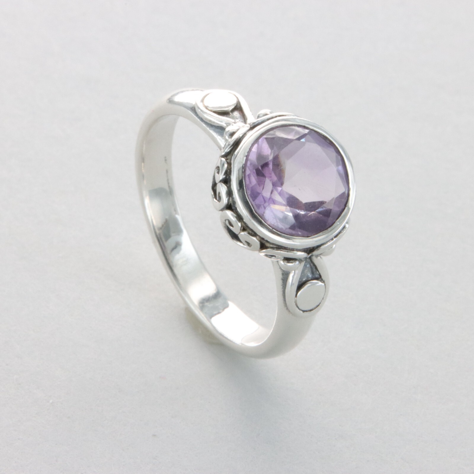 Natural and Round AMETHYST Ring – Multiple Sizes – 925 STERLING SILVER #11e