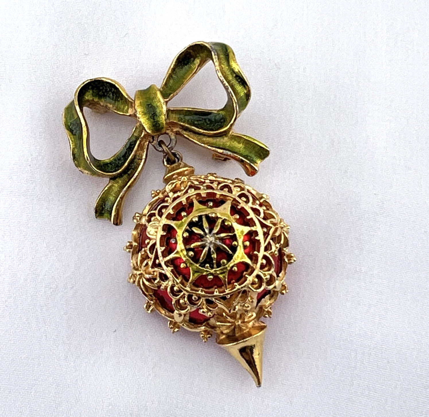 Arthur Pepper Christmas Brooch Pin Vintage ART Ornament Red Enamel Gold Tone