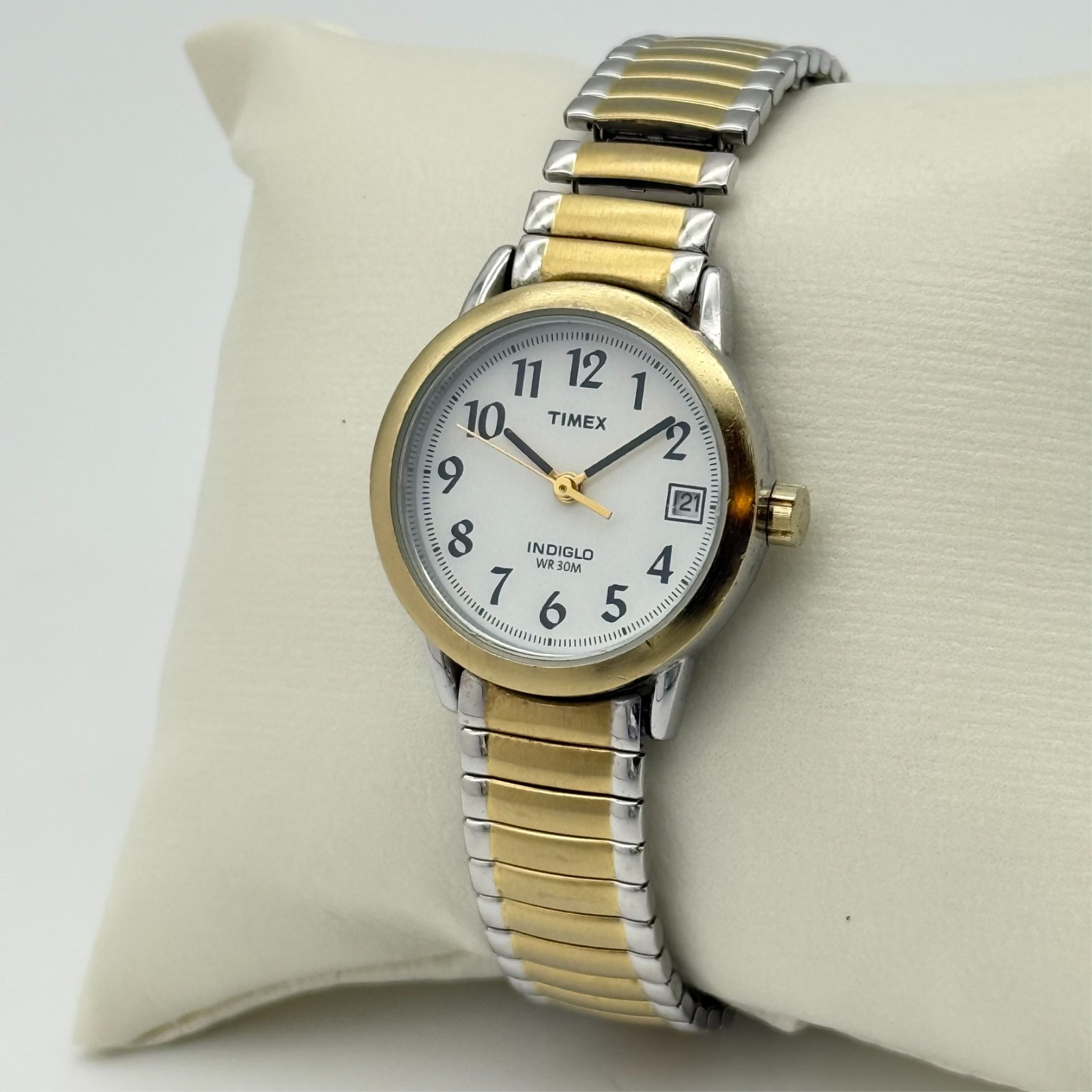 Women’s TIMEX Two-Tone Classic Easy Reader Watch, 25mm, Date, Flex Band, Runs