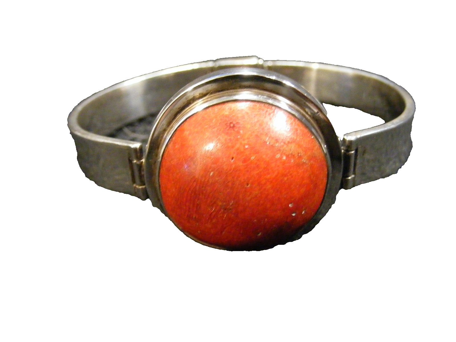 Vintage Modernist sterling silver 925 Coral cabochon Heavy bracelet 36.3g hinged