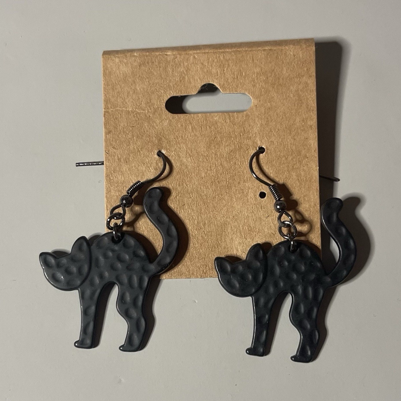 Black Cat Shape Dangle Earrings Plastic Hook Halloween Animal Jewelry