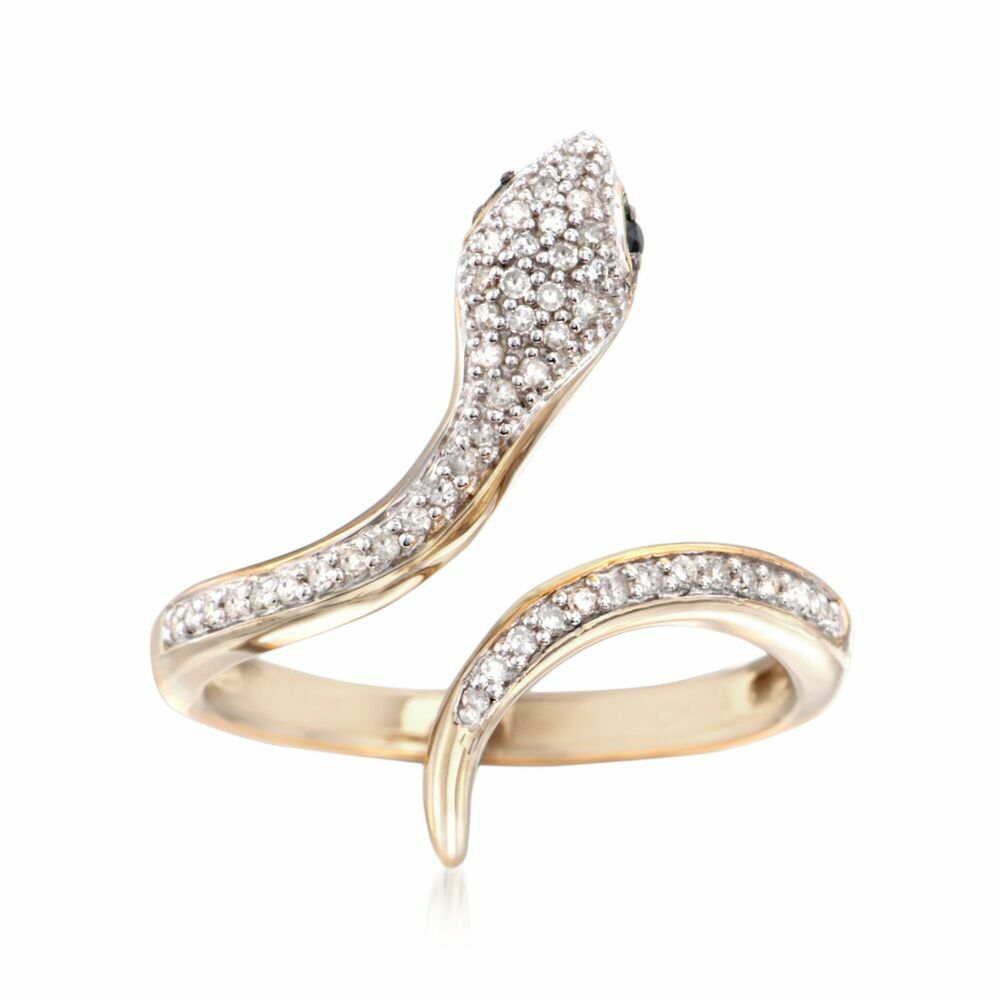 0.15Ct Black and white Simulate Diamond shank Ring in 14k Yellow Gold Finish
