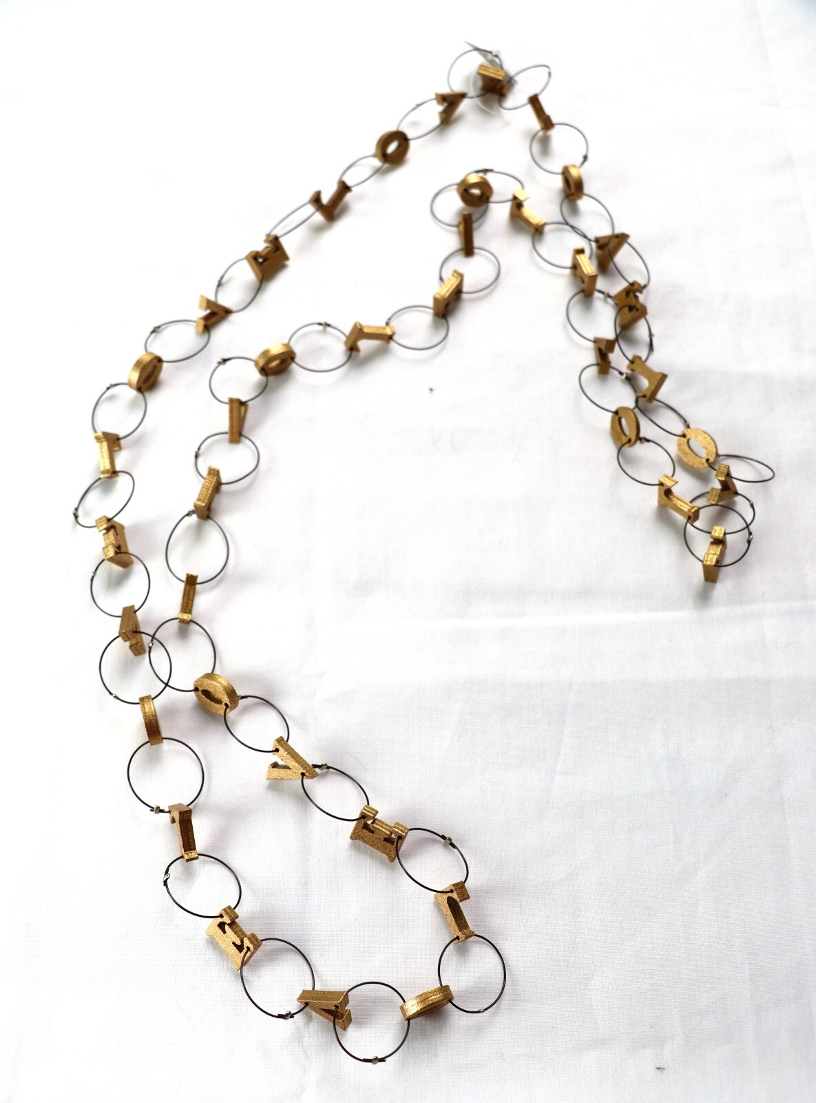 JIANHUI LONDON Gold Tone LOVE Letters Recycled Wood Wire Chain Necklace 52″ New