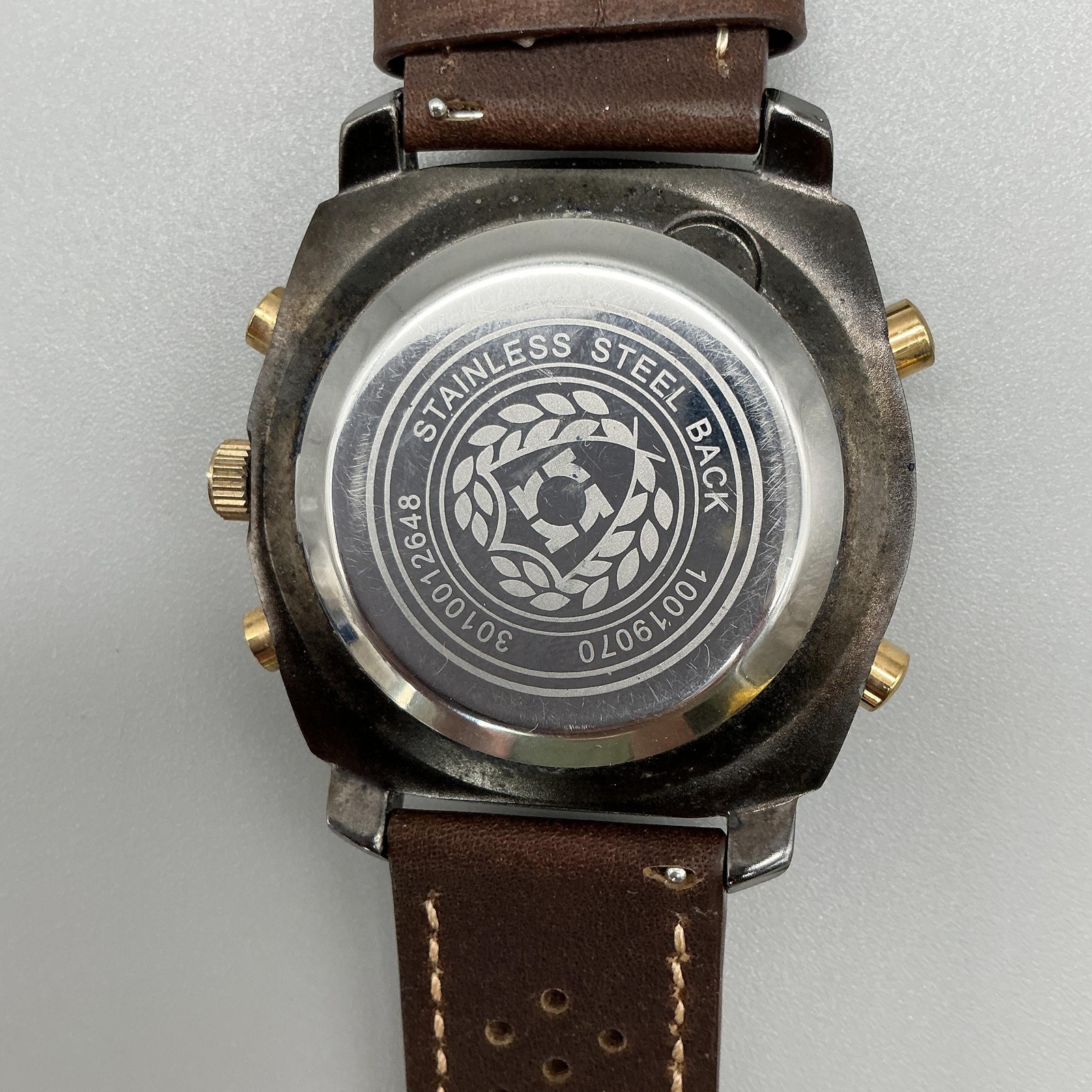 Kenneth Cole Reaction Mens Watch 46mm Analog Digital Cracked Crystal New Battery