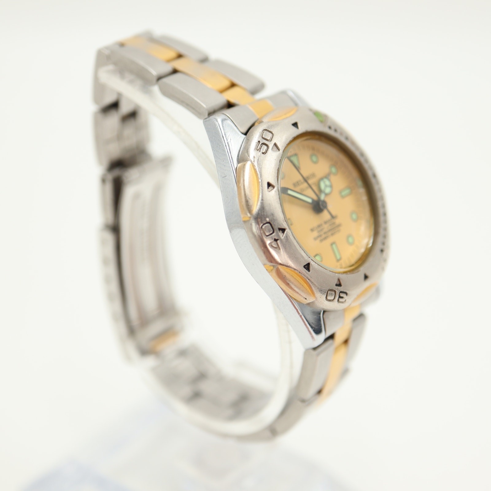 Vintage Helbros Scuba Master 30mm Diver Watch Two Tone 5.75″ Band w New Battery