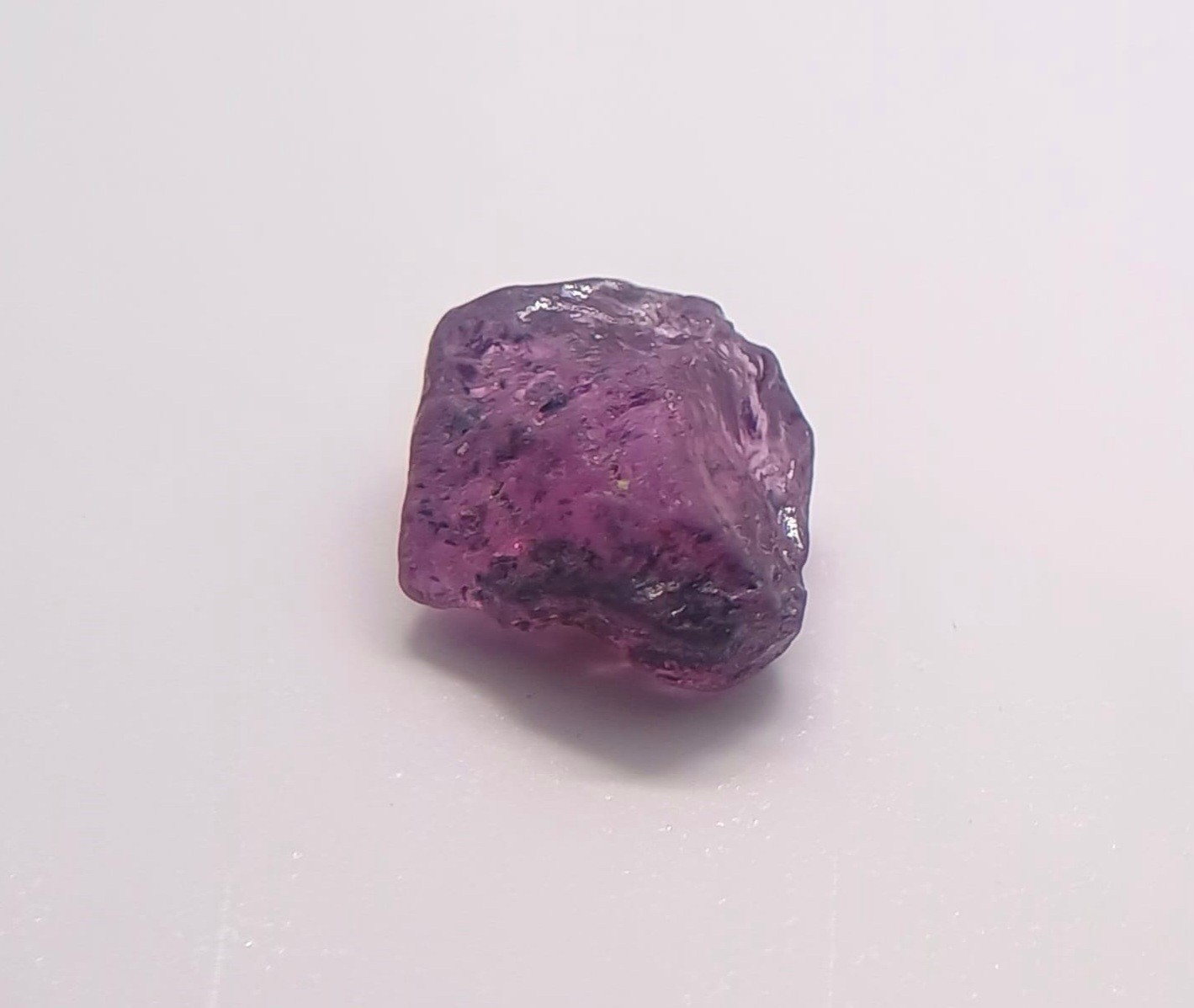 NATURAL AUSTRALIAN Rough Fancy Vivid Lavander Purple Sapphire 1.32ct Unheated G