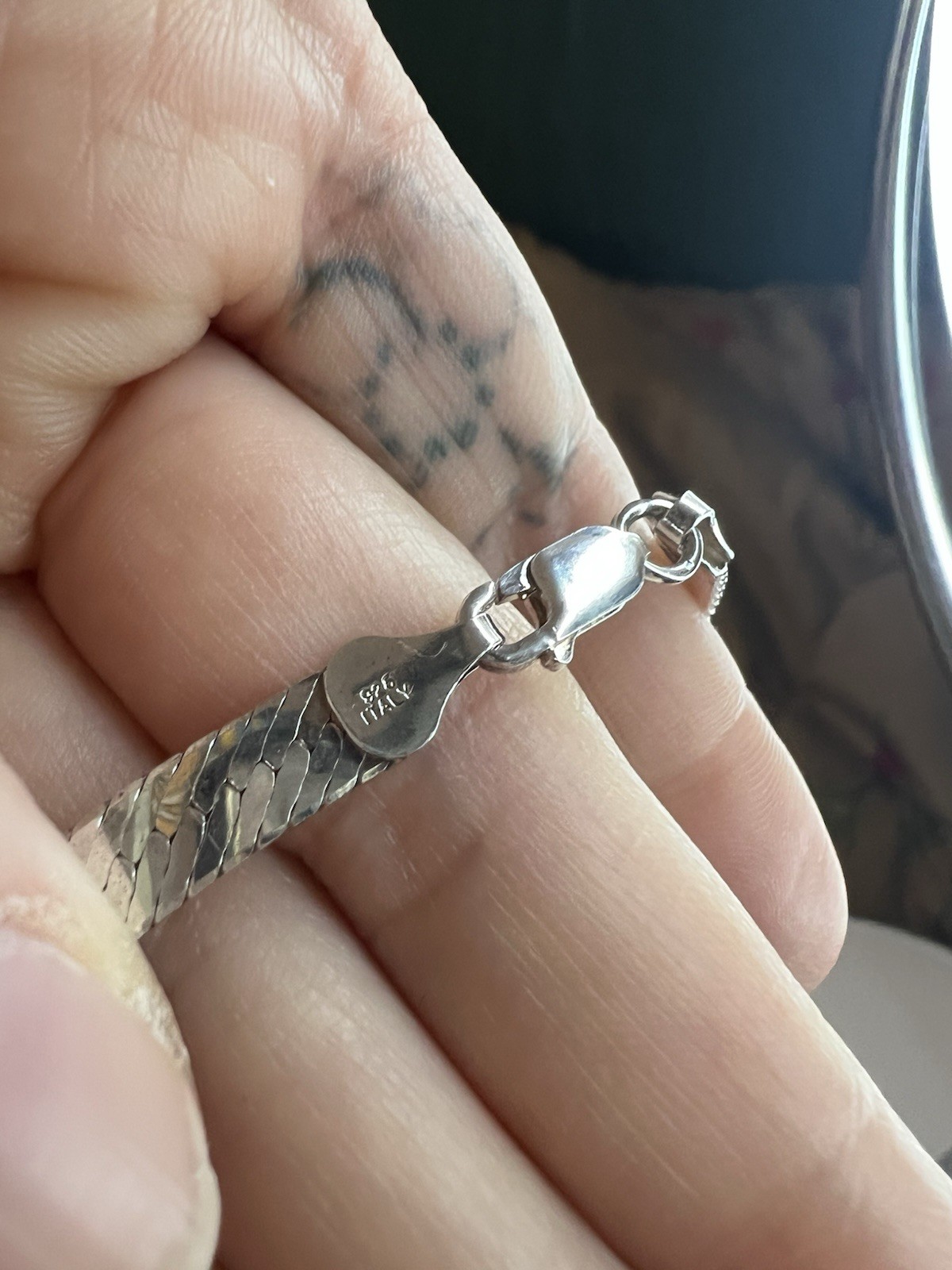 Italian Herringbone 7 Inch Bracelet 1/4 Inch Wide Unisex- Sterling Silver