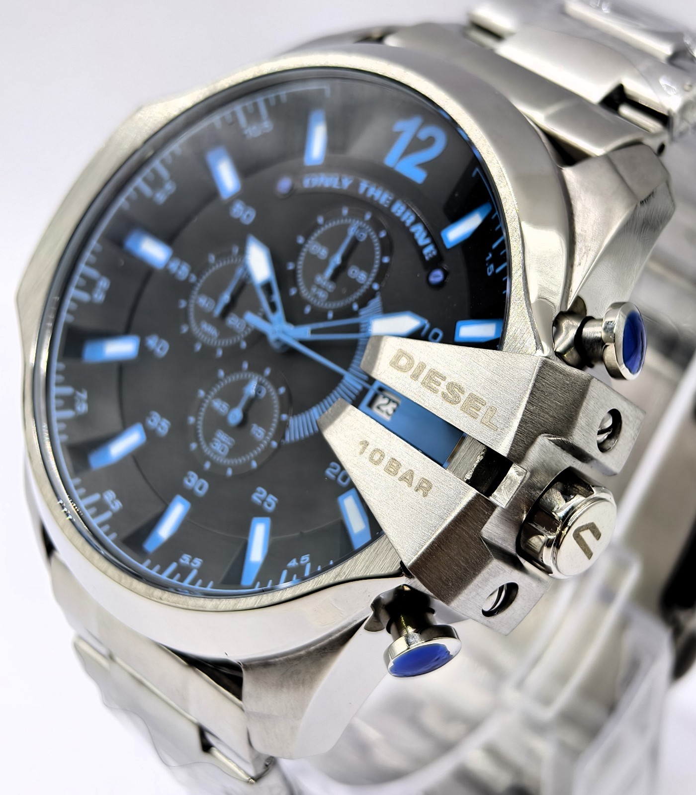 Vintage DIESEL 10 BAR Chronograph Blue Dial Date Indicator Men’s Wrist Watch