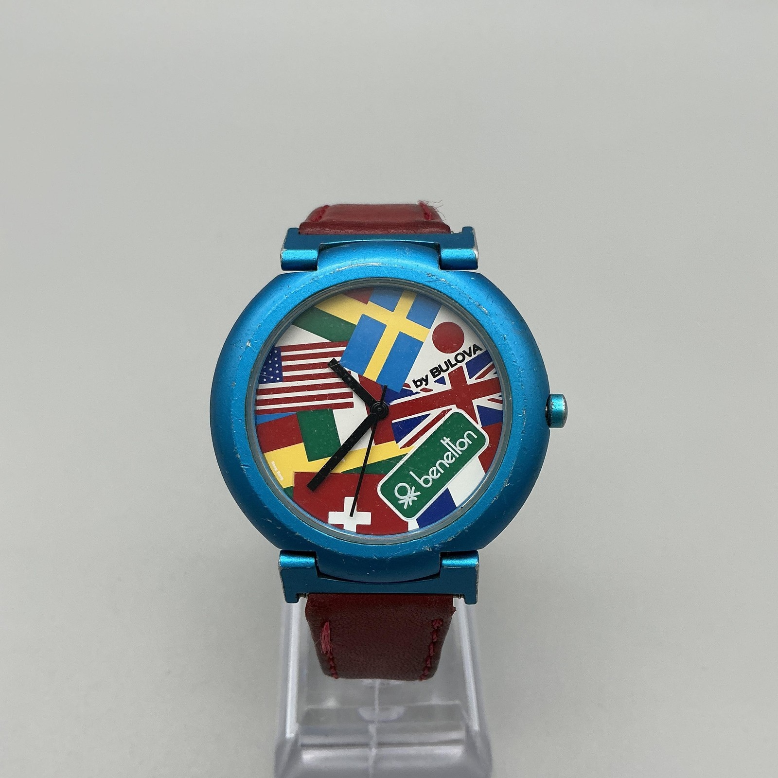 Vintage Benetton By Bulova Mens Watch 39mm Flags Dial Blue Case New Battery