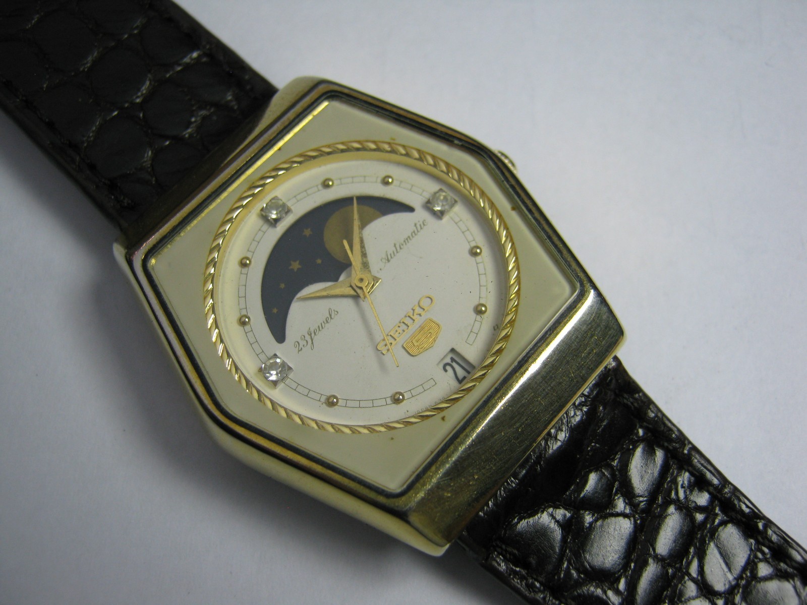 Vintage SEIKO MOON PHASE 6347-6000 Automatic Date Function Properly
