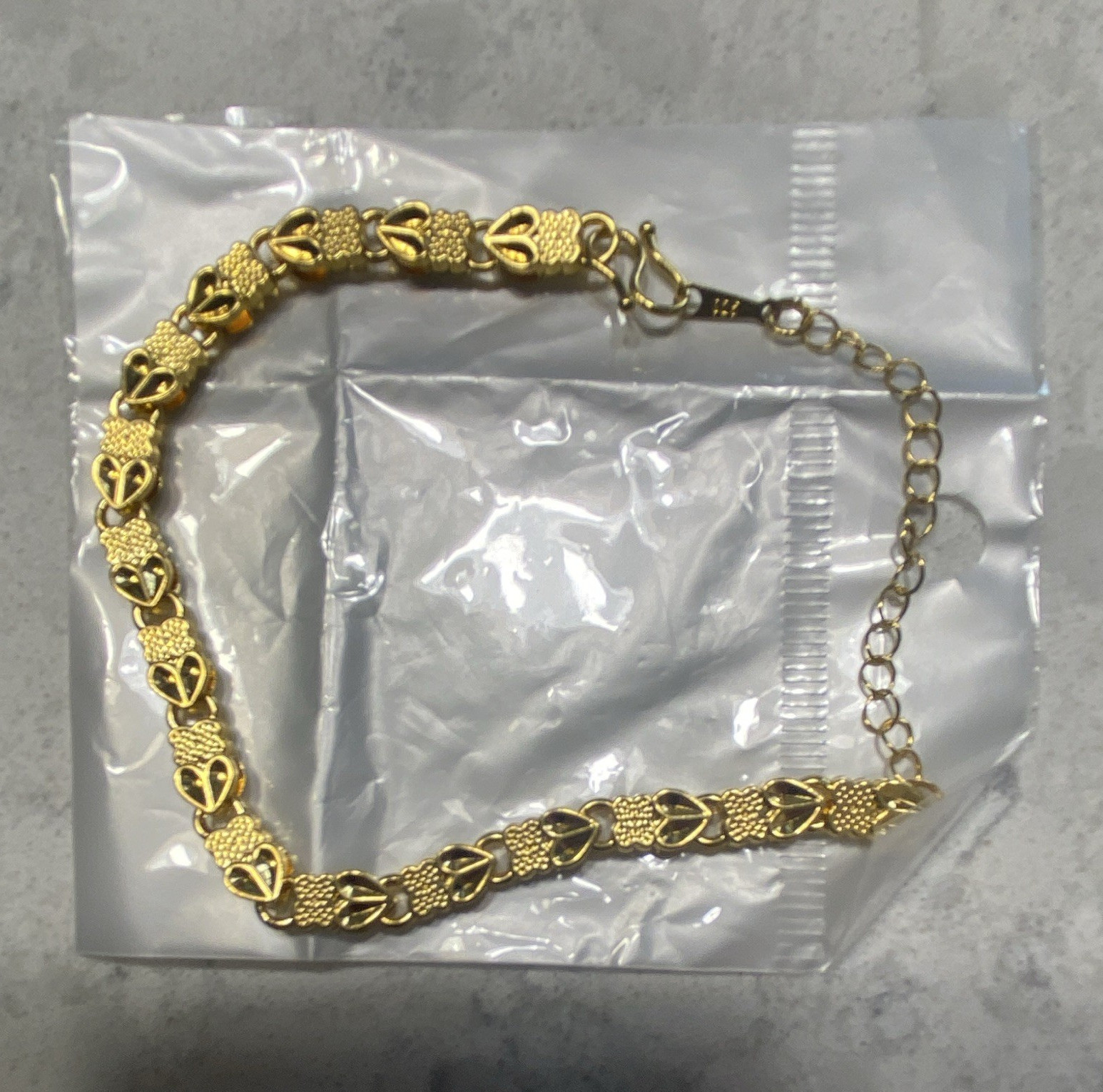 Gold Tone Heart Link Chain Bracelet Adjustable Extender Lobster Clasp