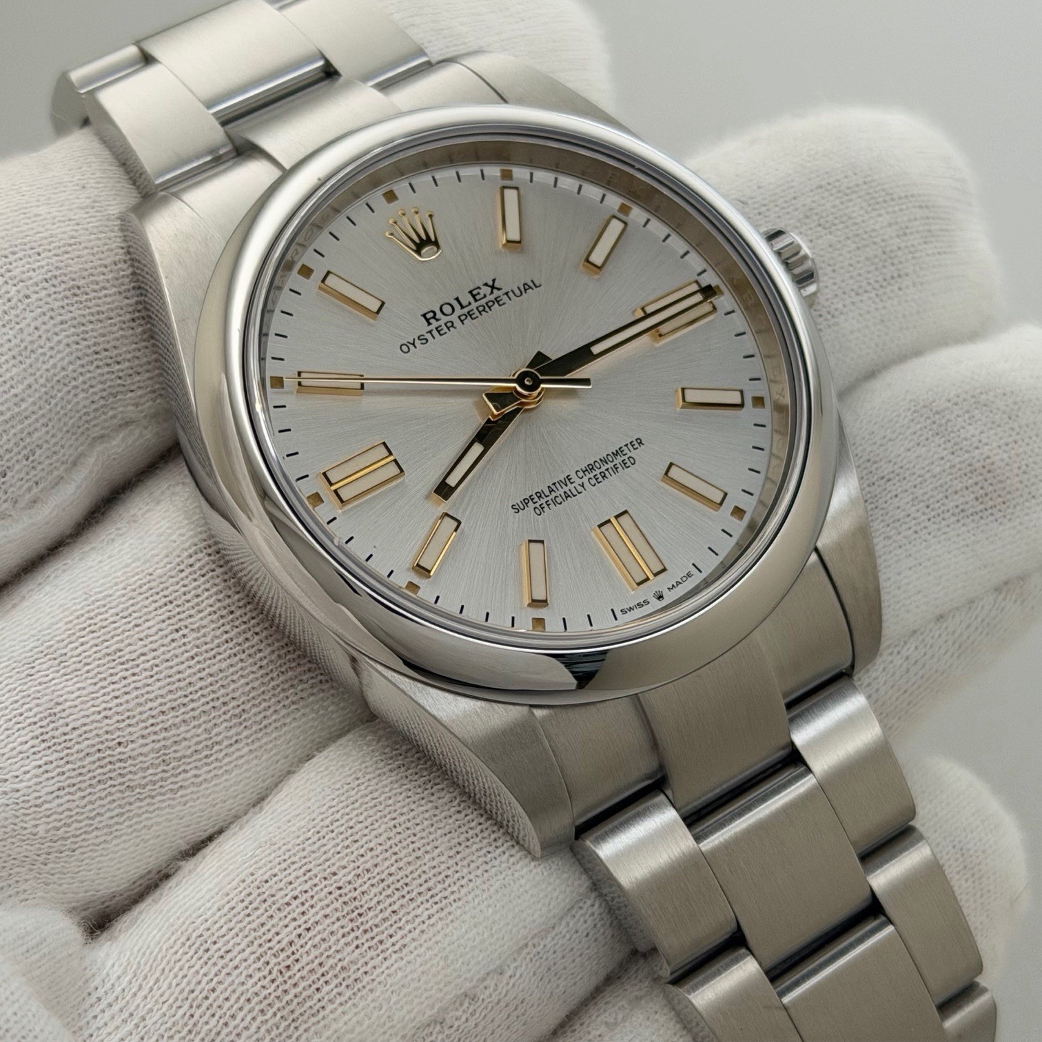 Rolex Oyster Perpetual 124300 41mm Silver Dial Stainless Steel Box Paper