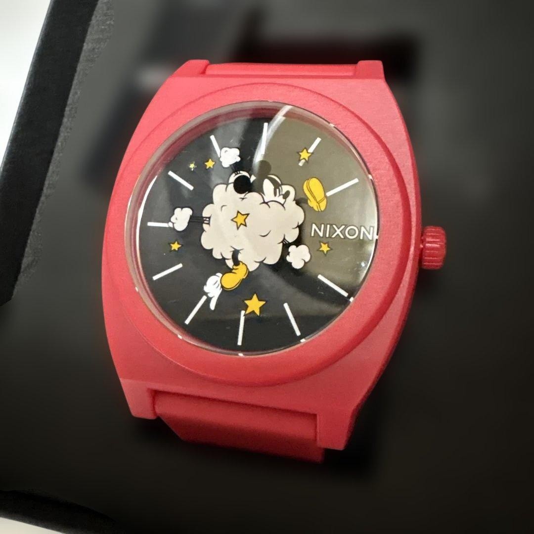 NIXON x MICKEY MOUSE Disney Collaboration Mickey Mouse