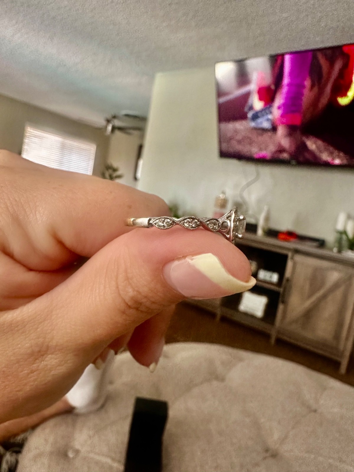 Authentic Zales Diamond Engagement Ring. 14k White Gold Diamond Halo.