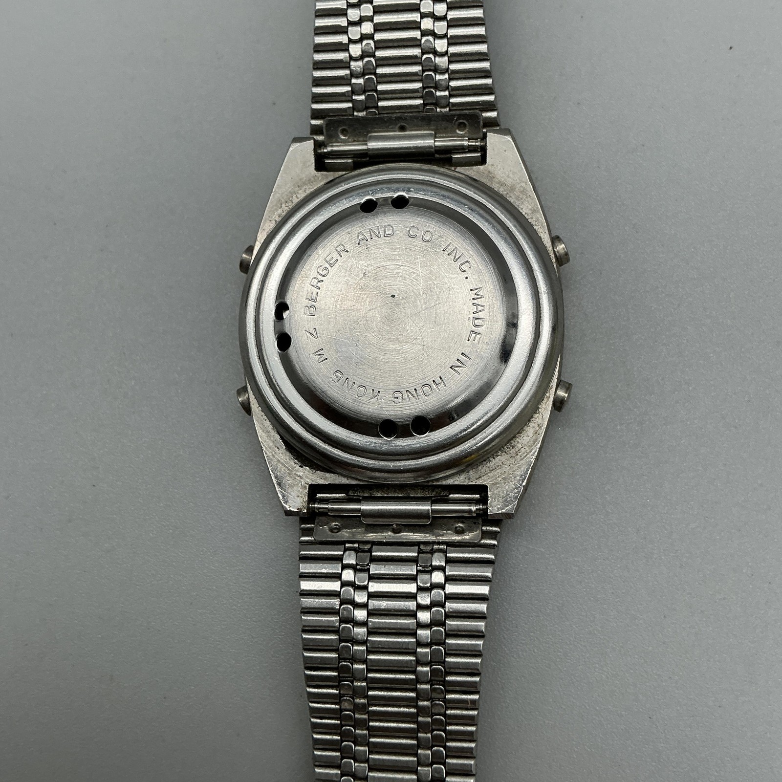 Vintage M Z Berger Mens Watch 34mm Space Attacker Video Game BROKEN PARTS REPAIR