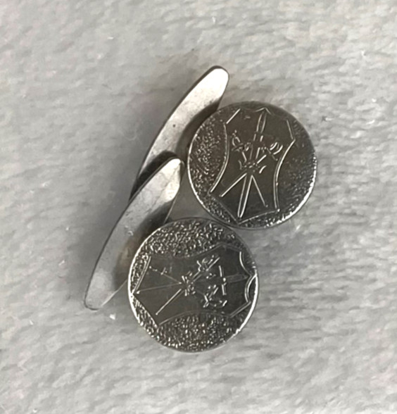 Vintage Cufflinks Coat of Arms Crest Swords Silver Tone Cuff Links