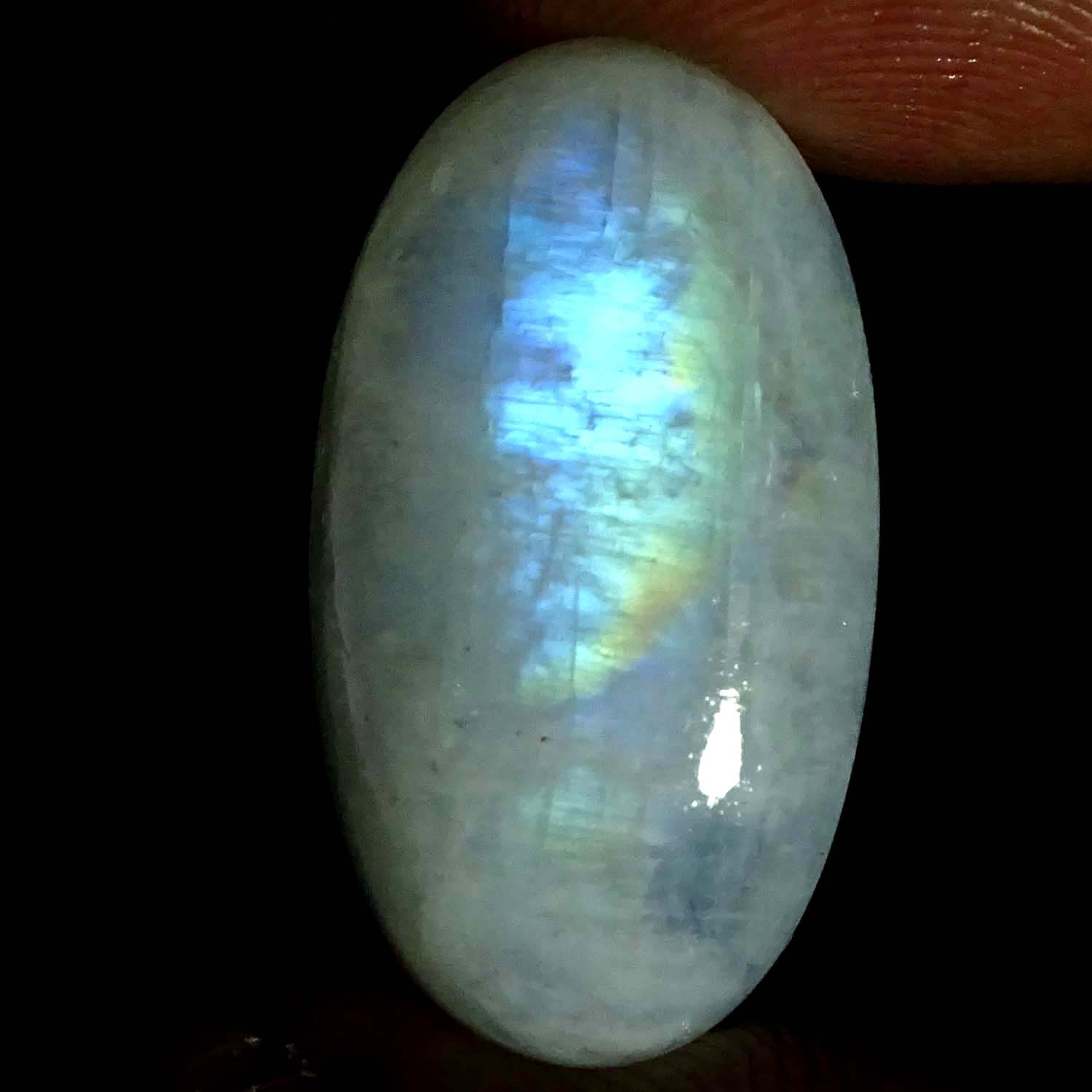 20.50Cts 100% Natural Rainbow Moonstone Oval Cabochon 14X25X8MM