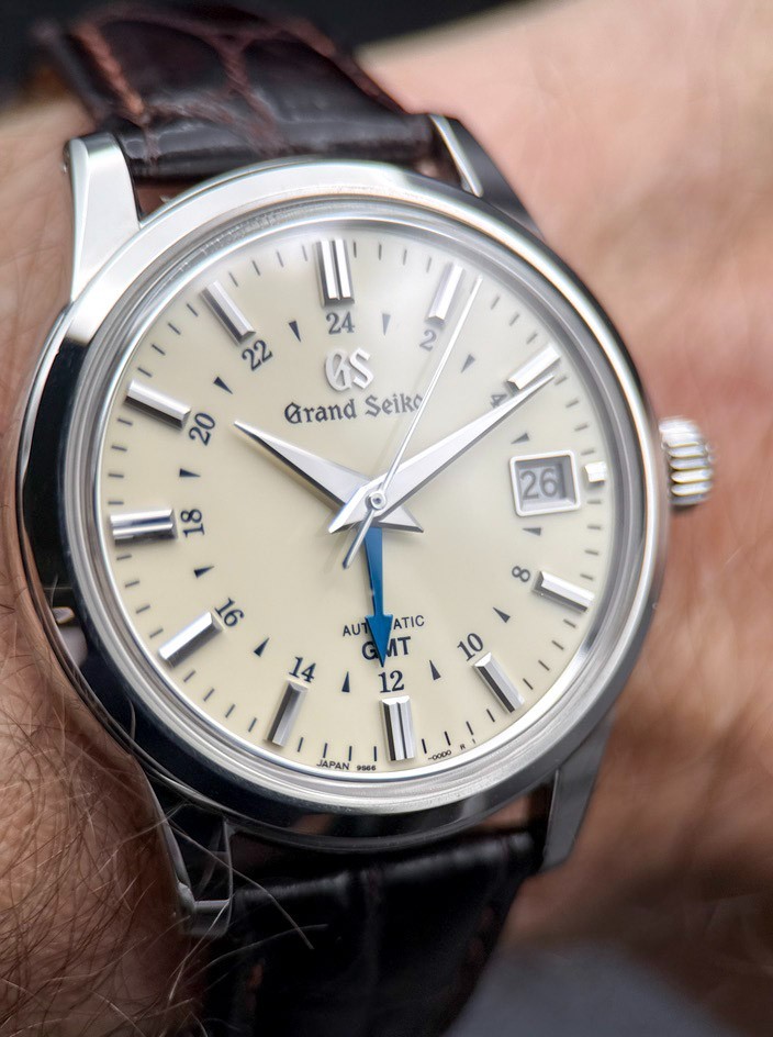 Grand Seiko SBGM221 GMT Automatic Ivory Dial Full Set 2021 Excellent 39.5mm