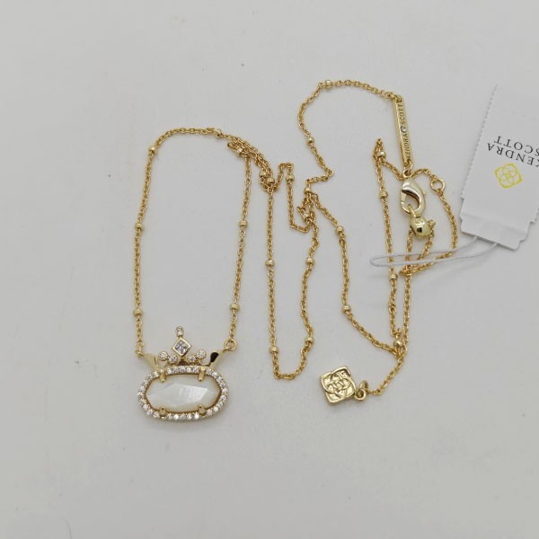 New Kendra Scott Elisa Princess Crown Gold Pendant Necklace in White Shell