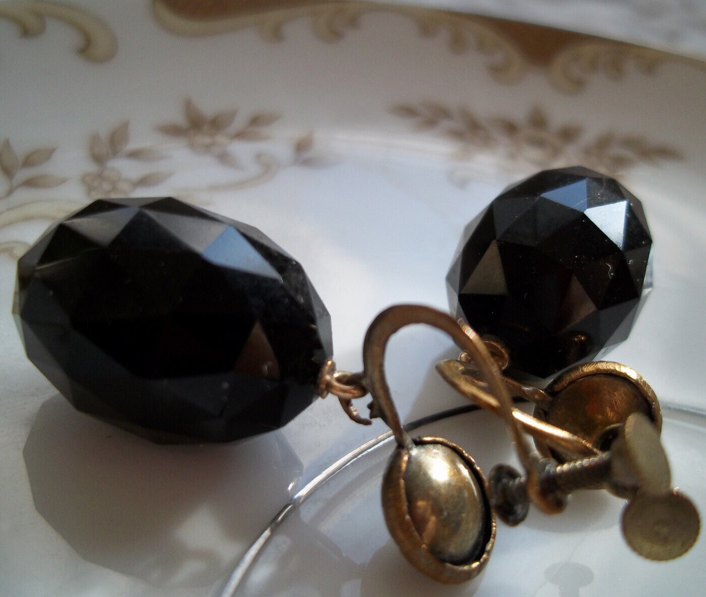 earrings french jet Mourning Jewelry rare antique victorian art nouveau Screw