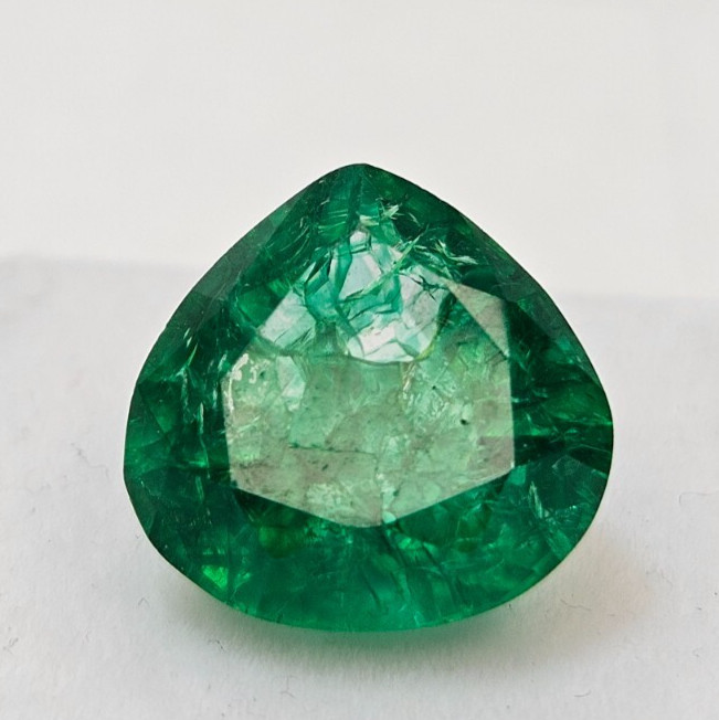 Emerald Natural 8-9 Ct Pear Cut Green Colour EGL Certified Loose Gemstone KH1028