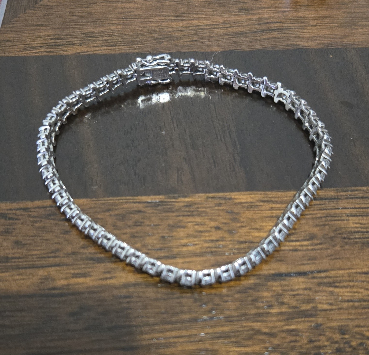 Silver 925 Vietnam Crystal Tennis Bracelet Round Clear Stones Box Clasp Closure