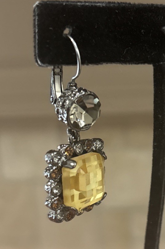 Marc JACOBS Yellow Orange Crystal Lever back Earrings Black/Dark Gray? Tone