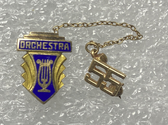 Vintage 1955 Stamped 1/10 10KT Gold & Blue Pin Lyre Orchestra Music Award vg