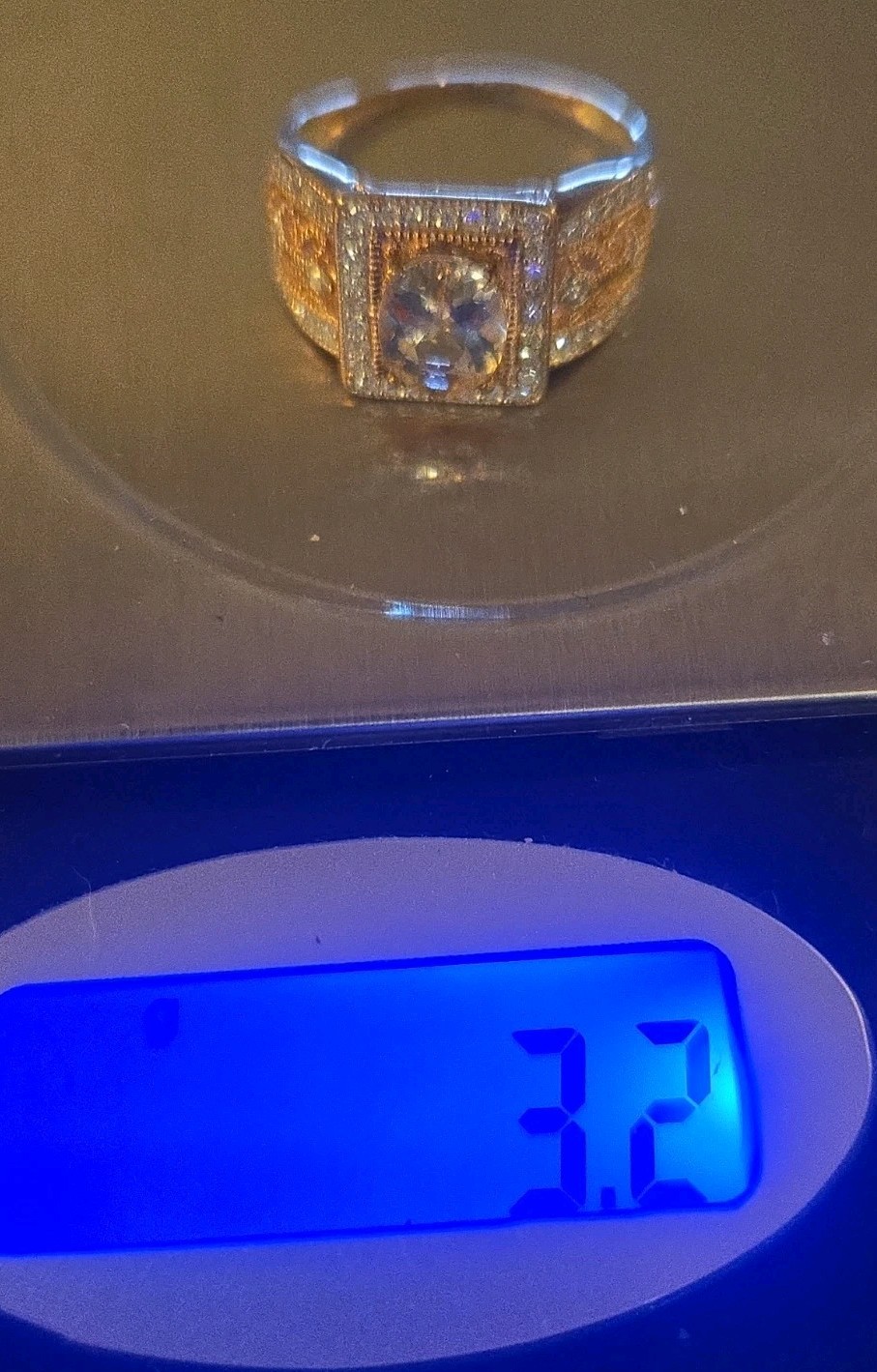 Stunning 10k Rose Gold Morganite Ring With Diamond Halo 3.2 Grams Size 7