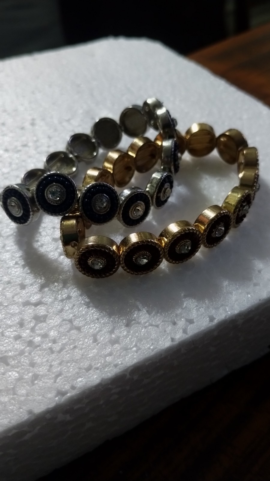 Gold Tone Stretch Tennis Link Bracelet Round Red & Clear Crystal Bezel 2