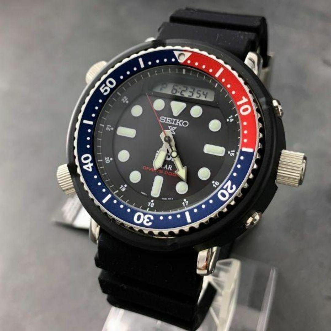 SEIKO Prospex PADI Solar Diver Men’s Watch Wrist size: 6.1~9.0 in.