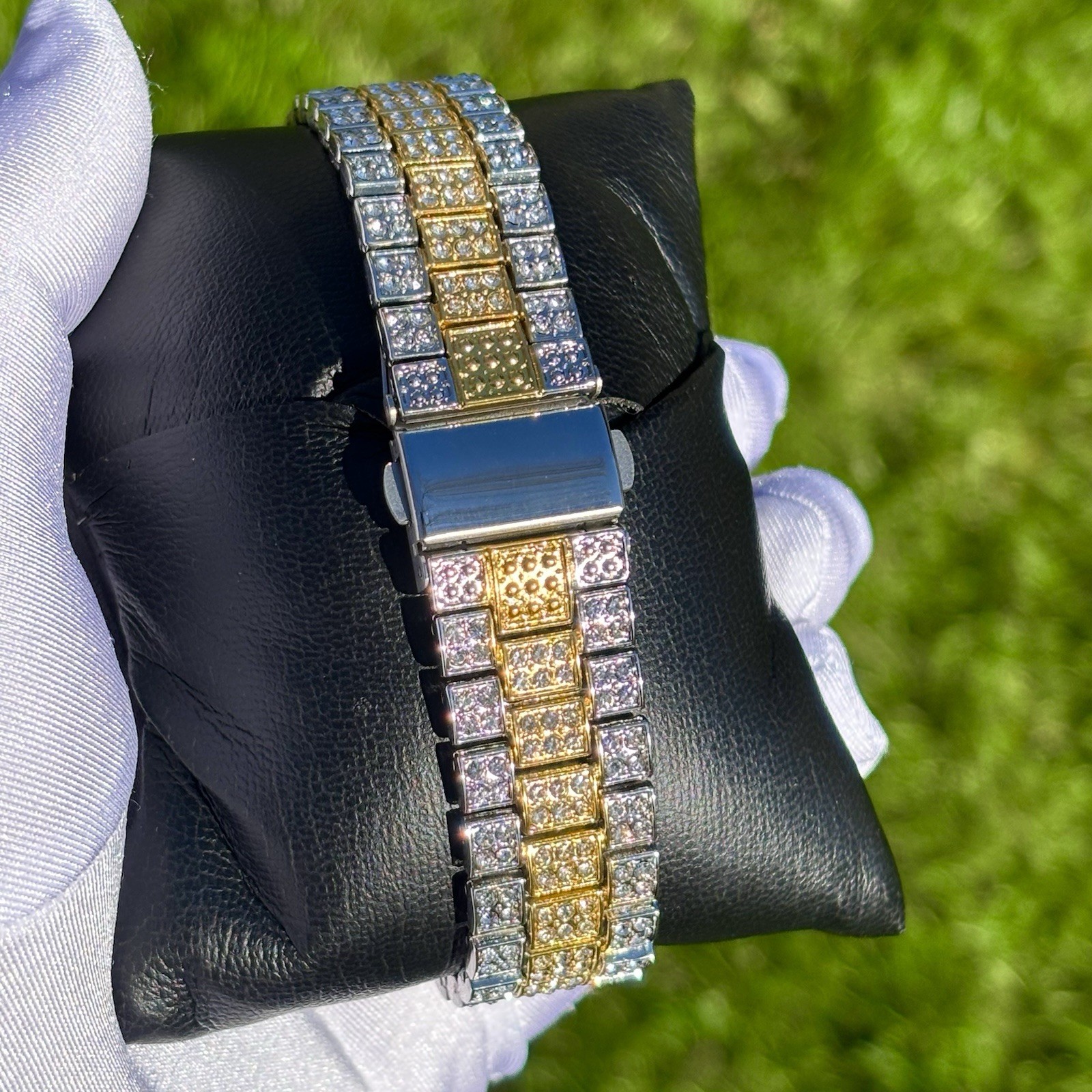VVS Round Dial Iced Out Diamond Watch Hip Hop Watch Two-Tone Gold Silver Color
