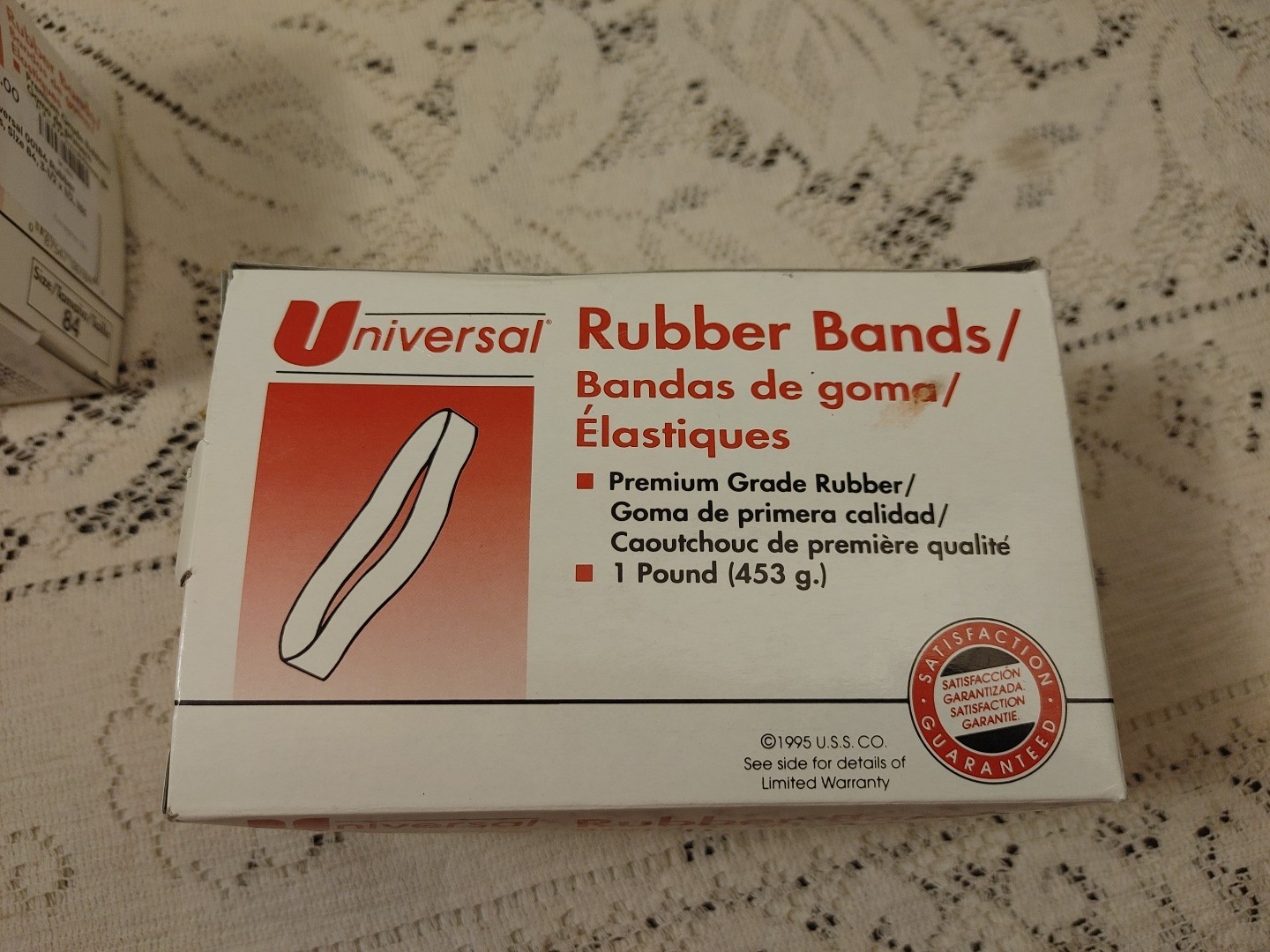 2 Universal 00184 Rubber Bands, Size 84, 3-1/2 x 1/2, 155 Bands/1lb Pack