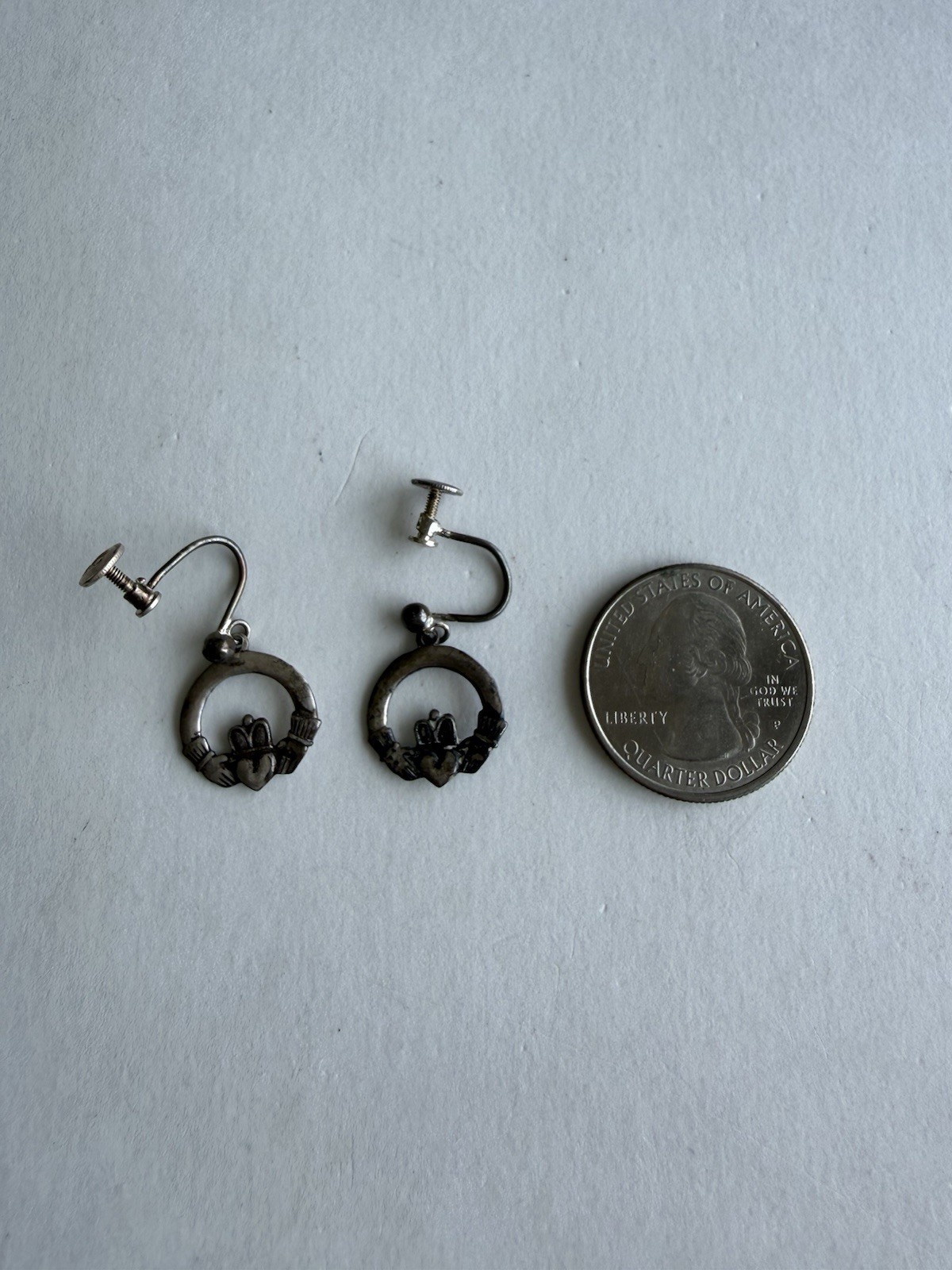 Vintage J.O’N Eire Irish Claddagh 925 Silver Screw Back Earrings Celtic Ireland