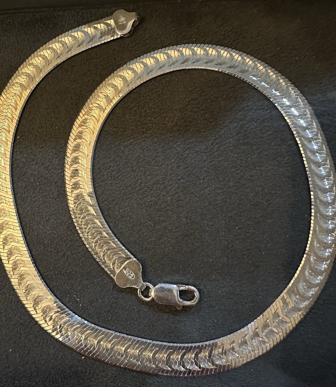 Milor 925 Sterling Silver 9.5mm wide Herringbone 18” Necklace Double Sided