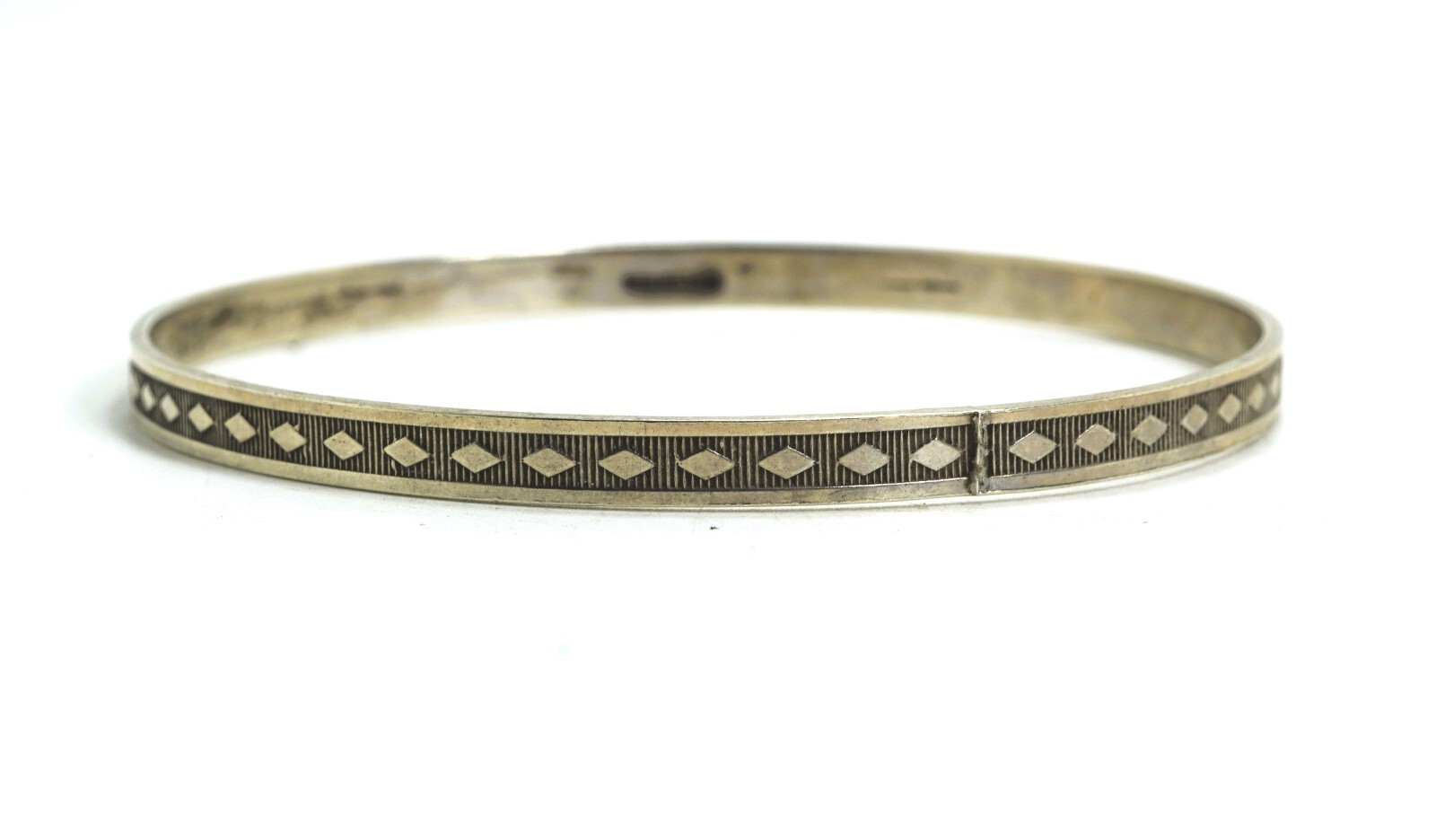 Vintage Sterling Silver Diagonal Shape Pattern Bangle Bracelet