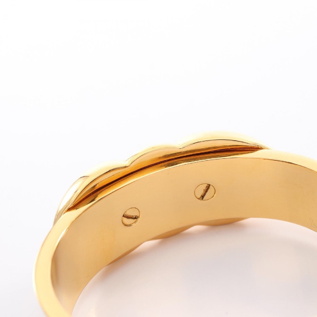 Hermes Gold Plated Lizard Bangle Accessories 2.8in Diameter