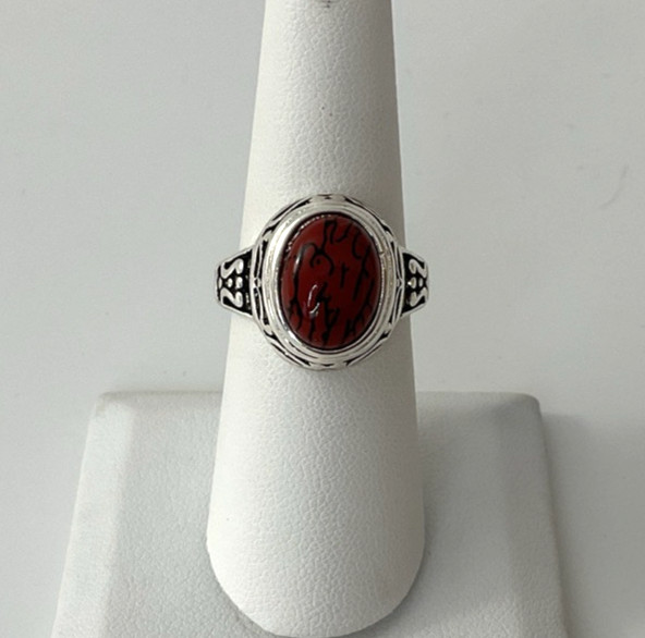 Premier Designs Spice Ring Red Oval Cabochon Size 9 Silver Tone Finish 159