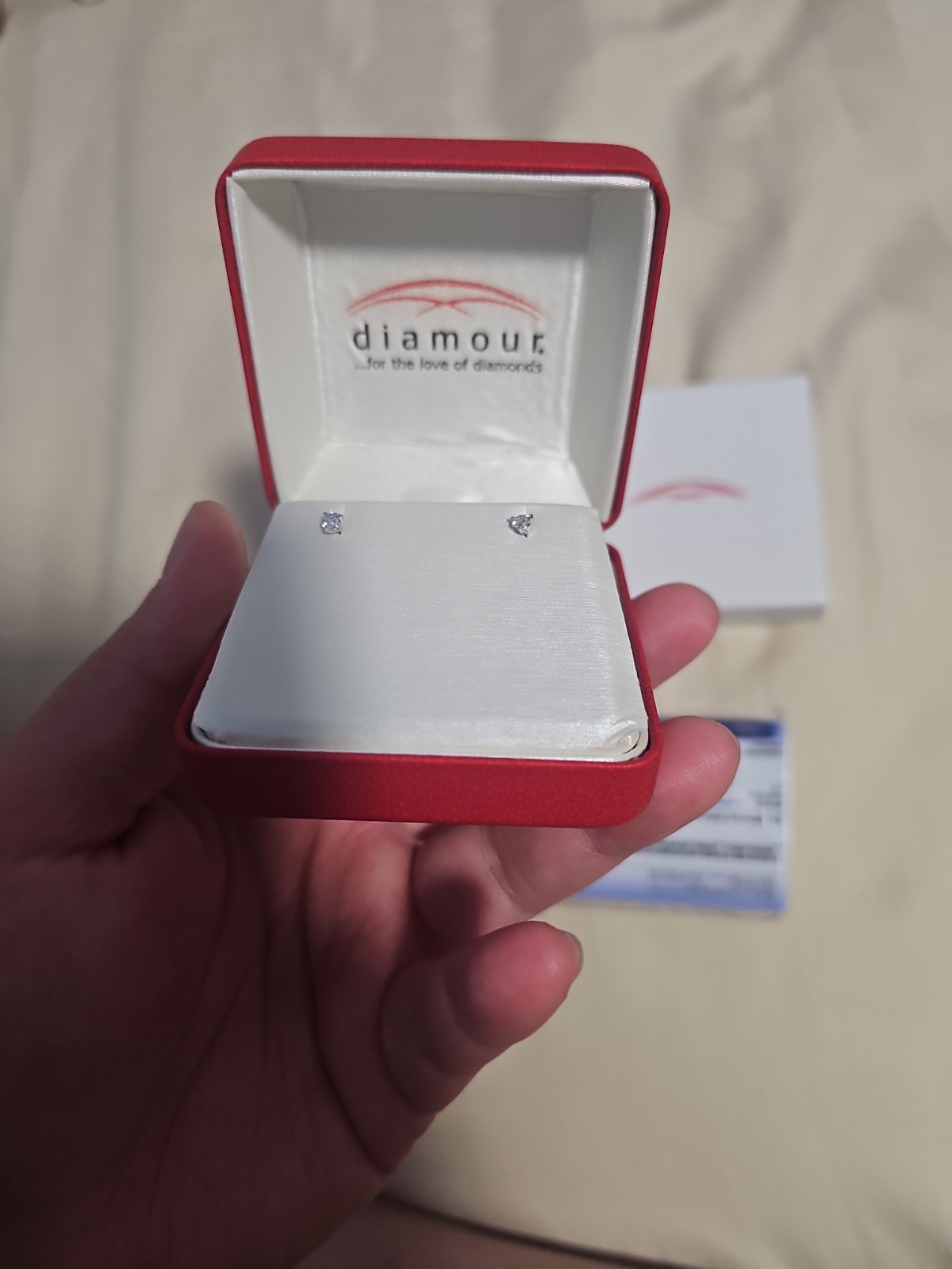 Brand New Diamour Brand 14K white gold real diamond stud earrings with IGI Cert