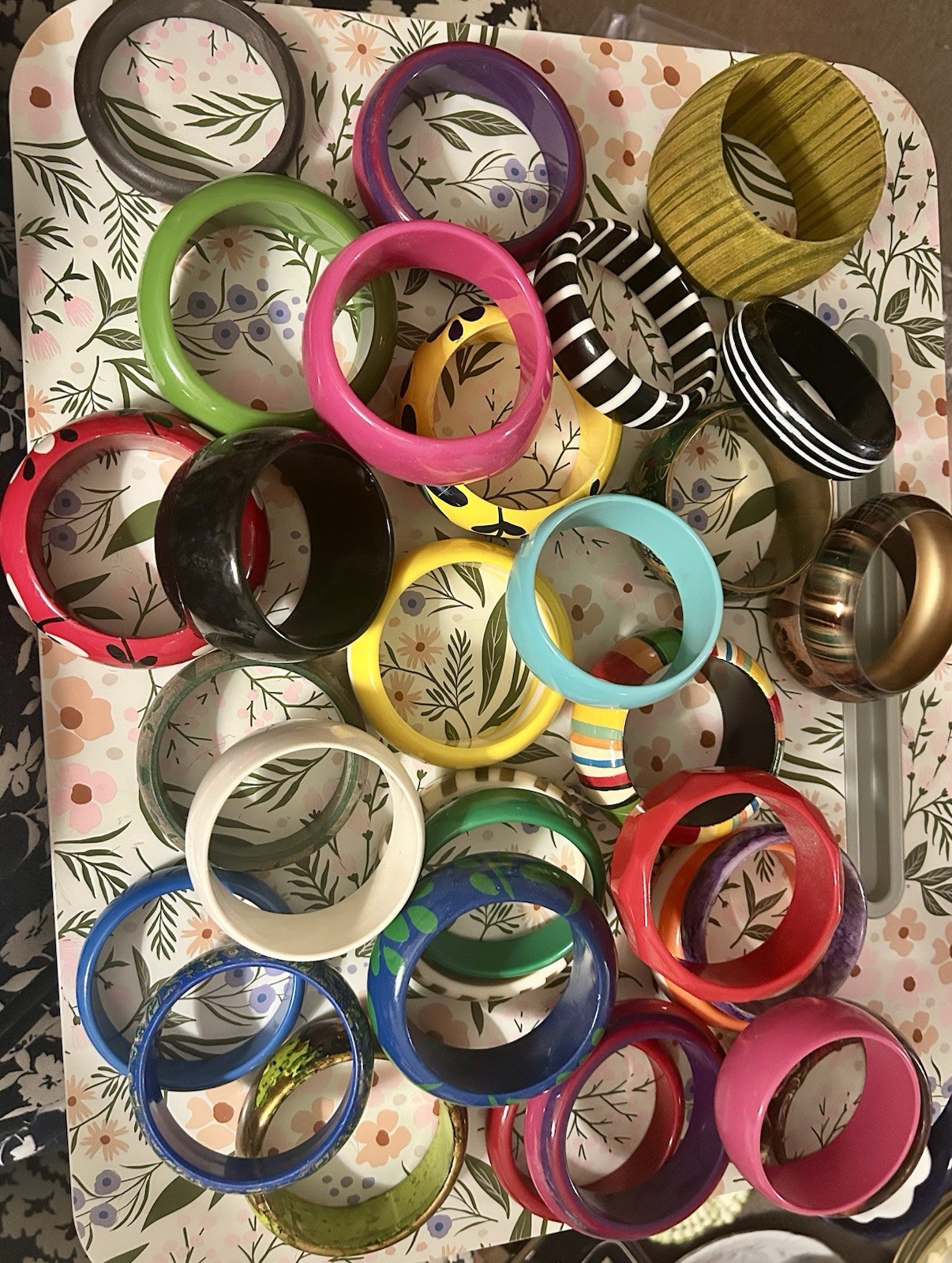 Vintage Multicolor Plastic, Wood, Metal Bangle Bracelets Mixed Lot – 31 Pieces