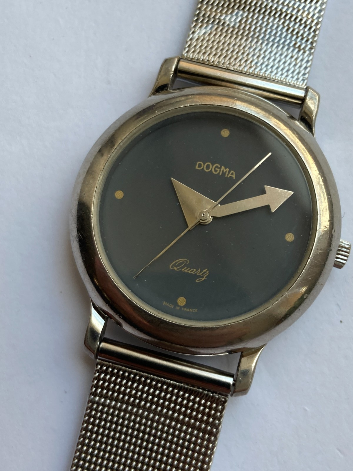 RARE MEN WRIST WATCH SWATCH QUARTZ DOGMA FRANCE THINLINE C-80 3 JEWELS WORK