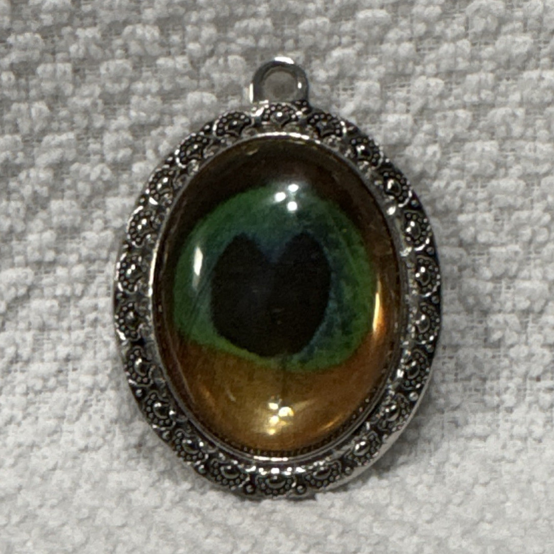 Oval Charm Pendant Bezel-Set Glass Cabochon Green/Amber Silver-Tone