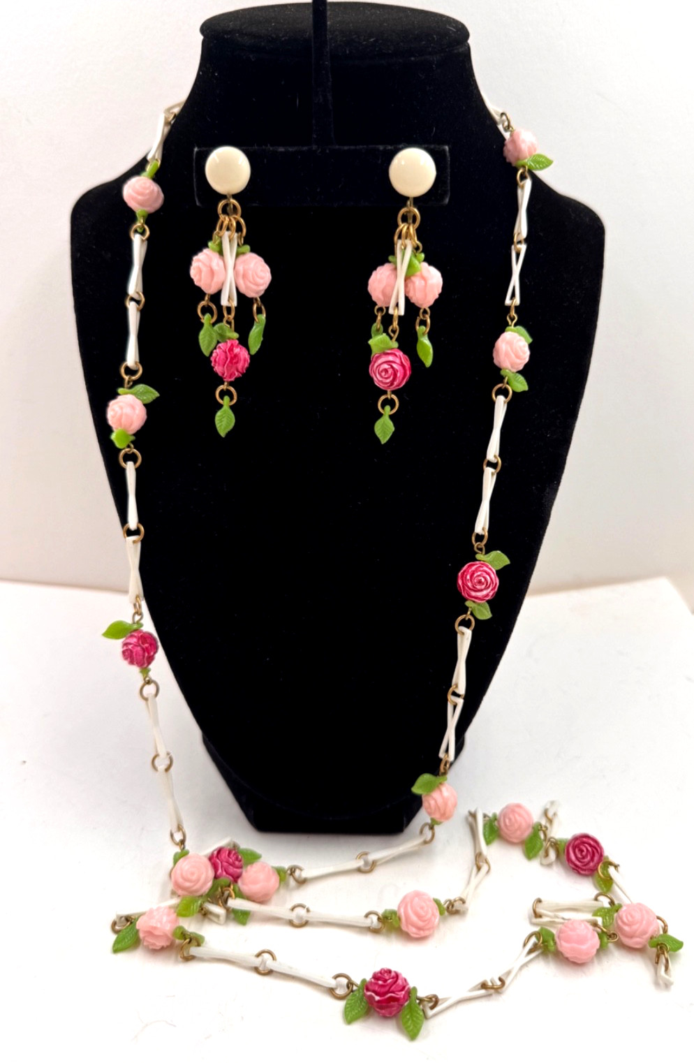 GERMANY SIGNED PRE-WWII SET CLIP EARRINGS EXTRA LONG SAUTOIR NECKLACE 45″ ROSES