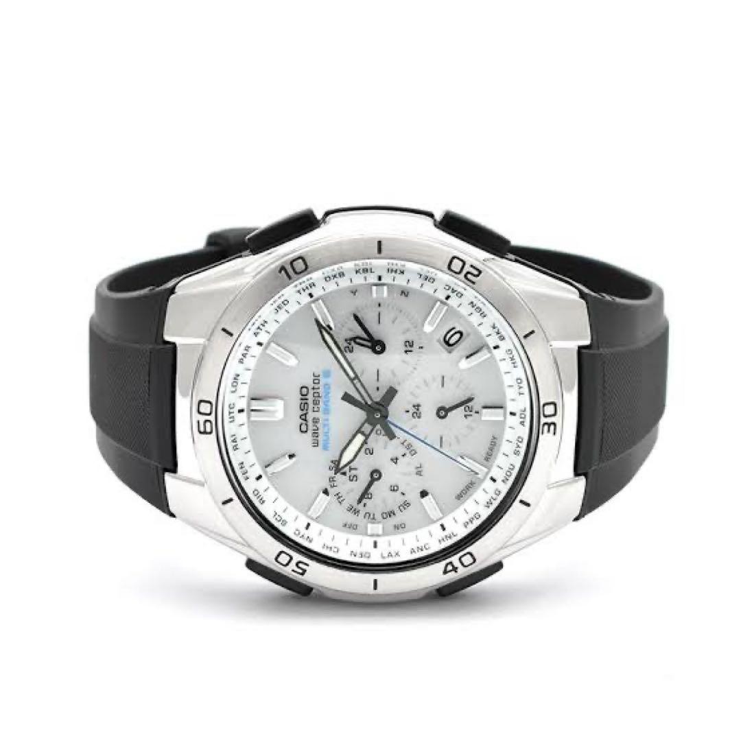 Radio controlled solar Brand new CASIO wristwatch white