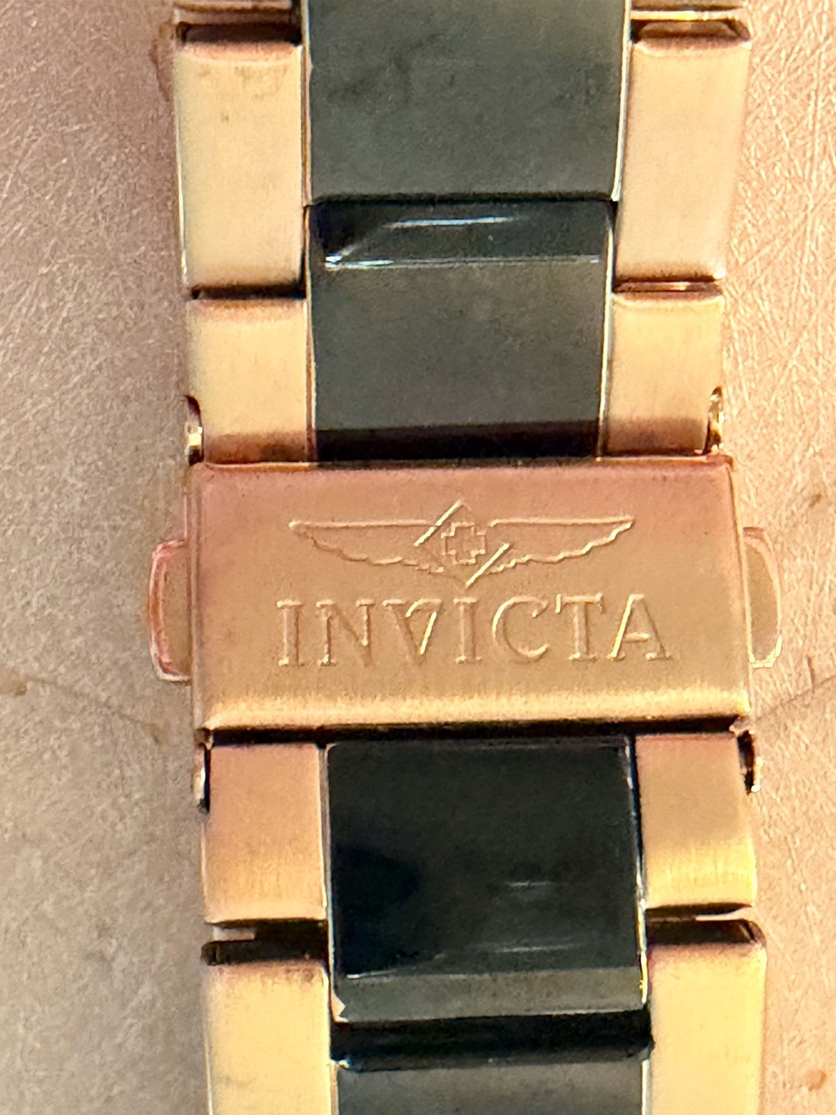 Invicta 17755 Model 1372 Men’s Rose Gold Watch Specialty Collection New