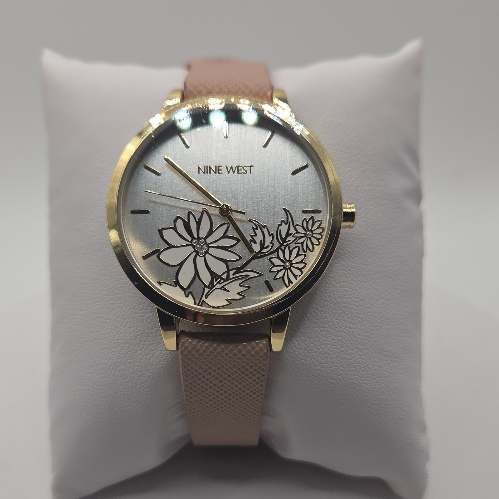 Nine West Women’s Quartz Analog Watch Floral Dial Gold Tone Case Pink Strap
