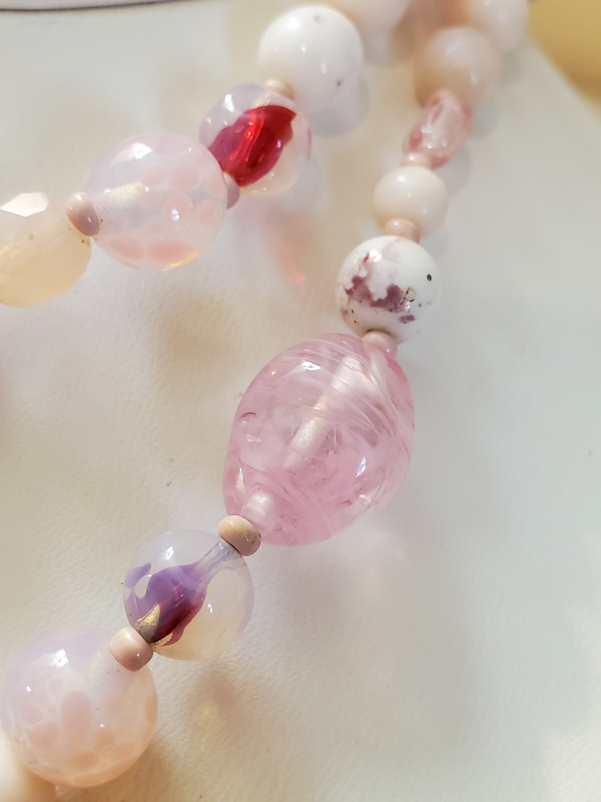 Vtg. Miriam Haskell Pink Glass Beaded Necklace Single Strand Push Lock Closure
